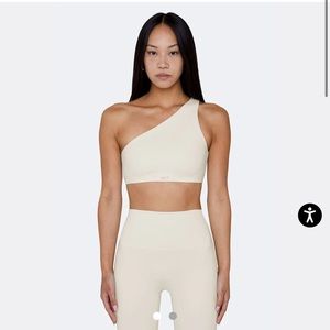 Set Active One Shoulder Bra and Bike Shorts Set